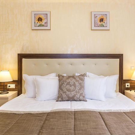 Hotel Venus ساني بيتش المظهر الخارجي الصورة