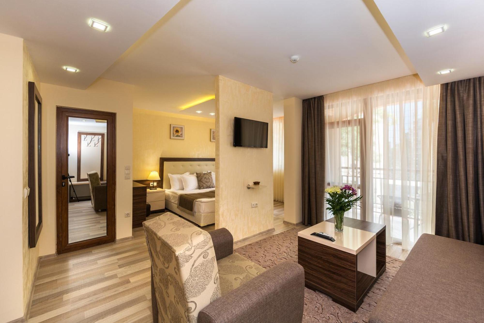 Hotel Venus ساني بيتش المظهر الخارجي الصورة
